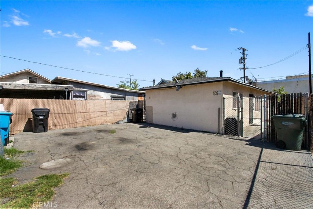 7004 Jaboneria, Bell Gardens, CA 90201 — photo 4