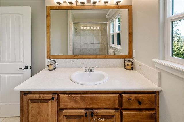 28449 Fresh Spring Lane, Lake Arrowhead, CA 92352