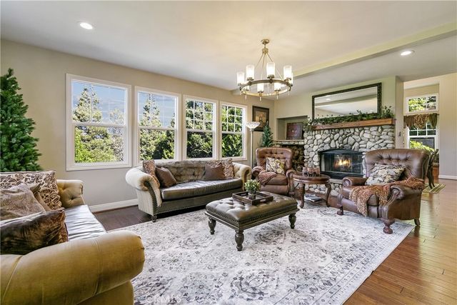 28449 Fresh Spring Lane, Lake Arrowhead, CA 92352
