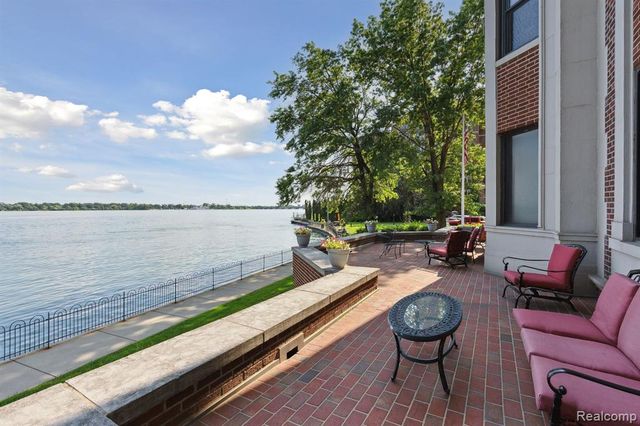 8162 E Jefferson Avenue 7B, Detroit, MI 48214