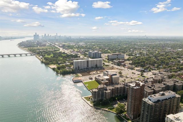 8162 E Jefferson Avenue 7B, Detroit, MI 48214