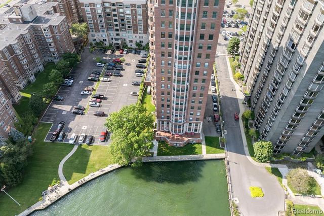 8162 E Jefferson Avenue 7B, Detroit, MI 48214