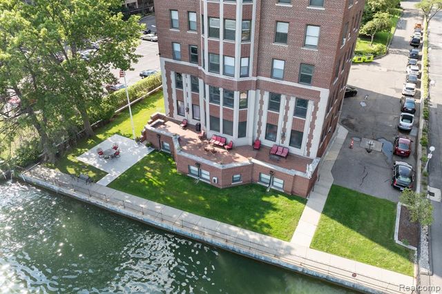 8162 E Jefferson Avenue 7B, Detroit, MI 48214