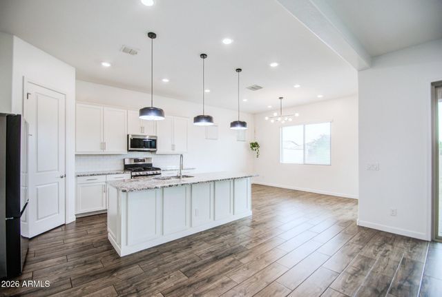 21583 E ARROYO VERDE Court, Queen Creek, AZ 85142