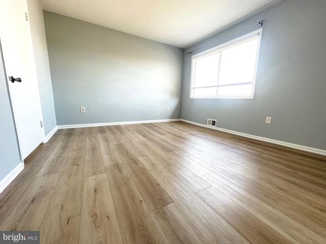 13280 POENER PL, Herndon, VA 20170