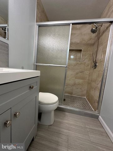 13280 POENER PL, Herndon, VA 20170