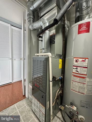 13280 POENER PL, Herndon, VA 20170