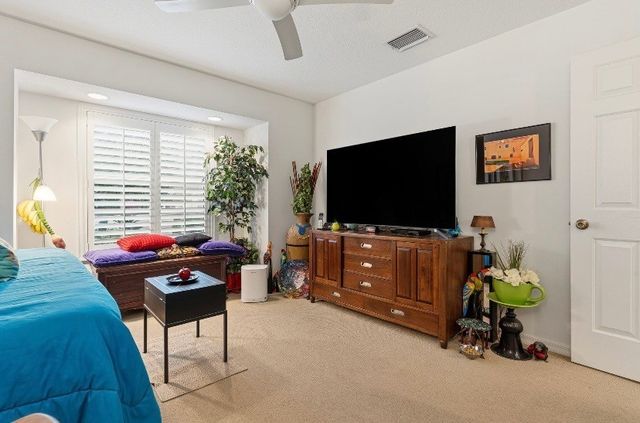 530 6th Street, Vero Beach, FL 32962