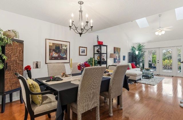 530 6th Street, Vero Beach, FL 32962