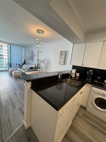 2501 S Ocean Drive 1105, Hollywood, FL 33019