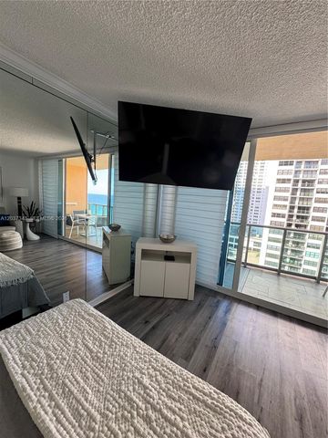 2501 S Ocean Drive 1105, Hollywood, FL 33019