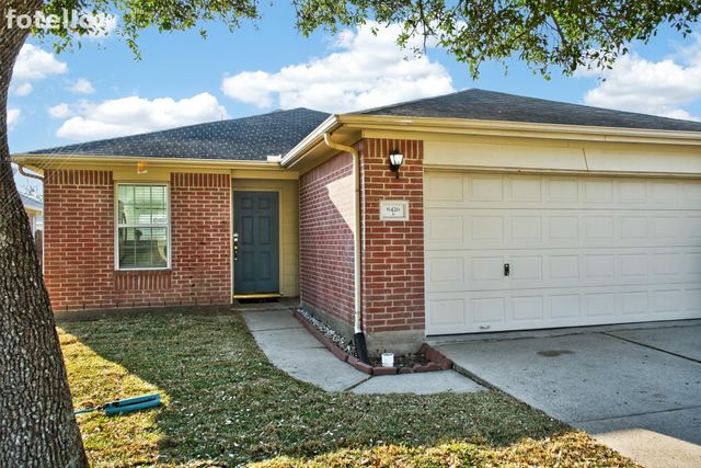 8426 Garrett Green Lane, Richmond, TX 77407