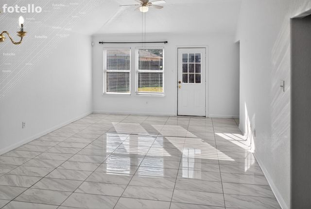 8426 Garrett Green Lane, Richmond, TX 77407