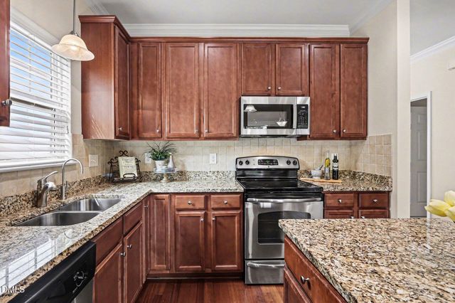 3821 Heritage Spring Circle, Wake Forest, NC 27587