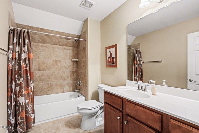 3821 Heritage Spring Circle, Wake Forest, NC 27587