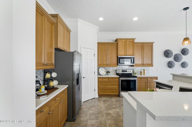 6325 ENDELSTOW Lane, Jacksonville, FL 32258