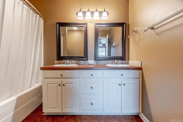 13 Trinity Drive, Cabot, AR 72023