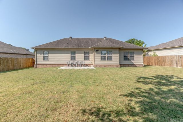 13 Trinity Drive, Cabot, AR 72023