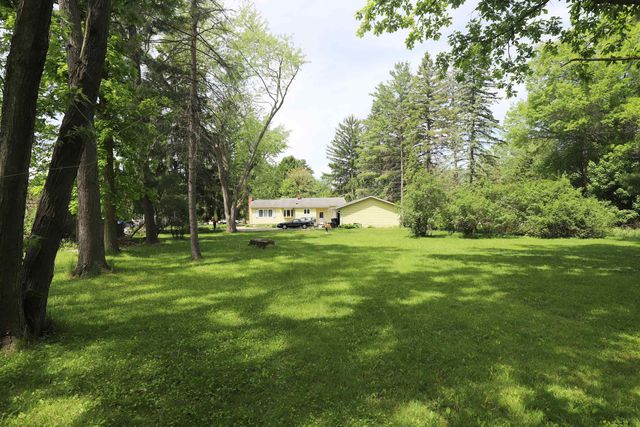 536 Warren Avenue, Flushing, MI 48433