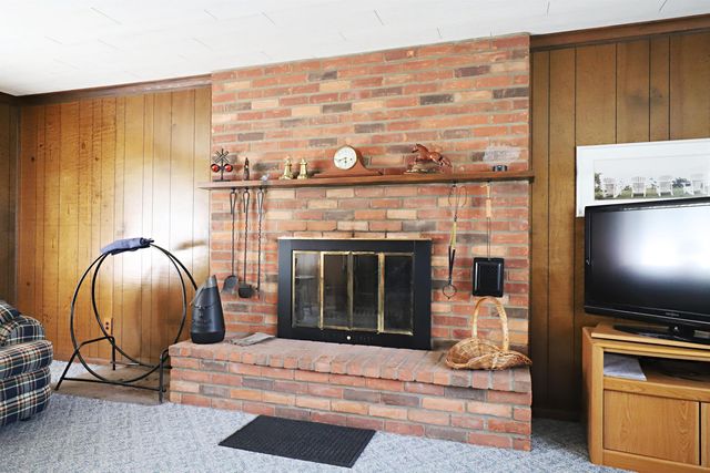 536 Warren Avenue, Flushing, MI 48433