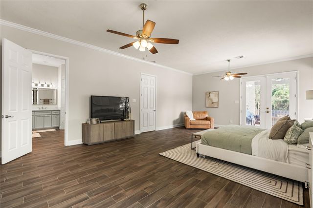 4719 Breezy Point Drive, Houston, TX 77345