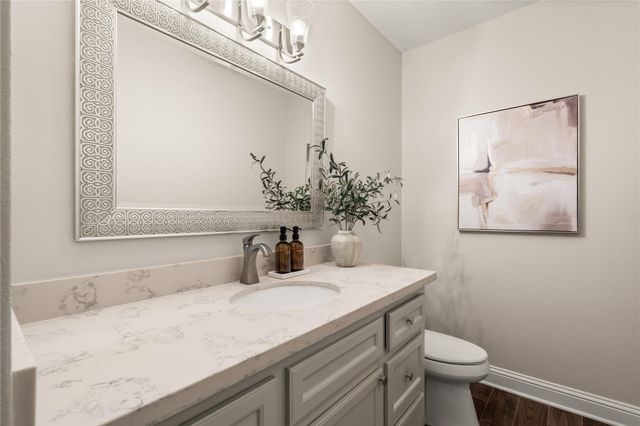 4719 Breezy Point Drive, Houston, TX 77345