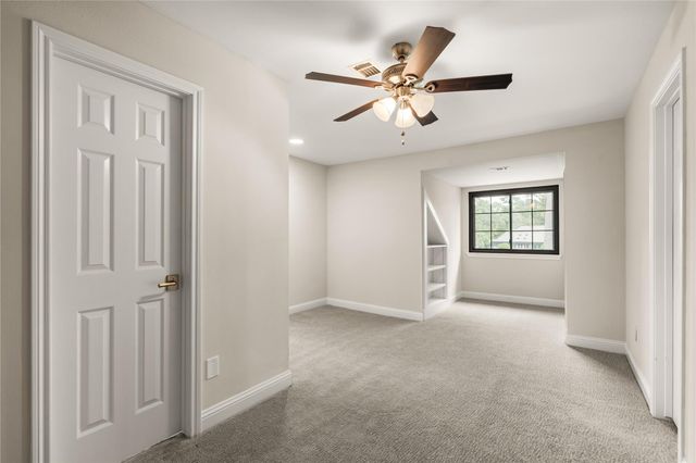 4719 Breezy Point Drive, Houston, TX 77345