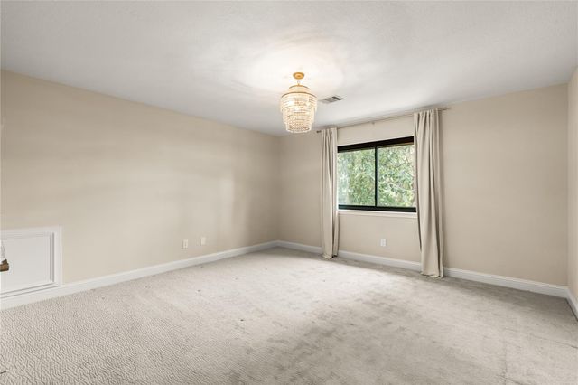 4719 Breezy Point Drive, Houston, TX 77345