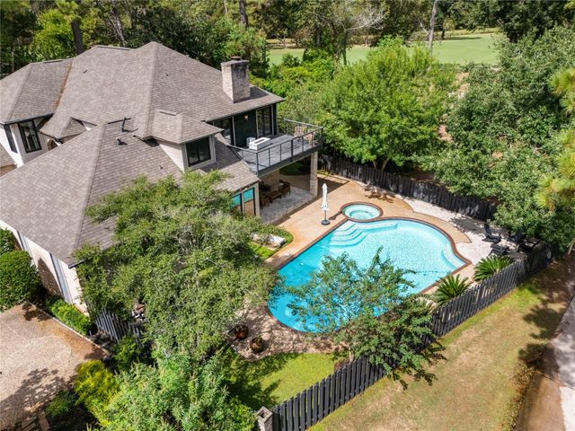 4719 Breezy Point Drive, Houston, TX 77345