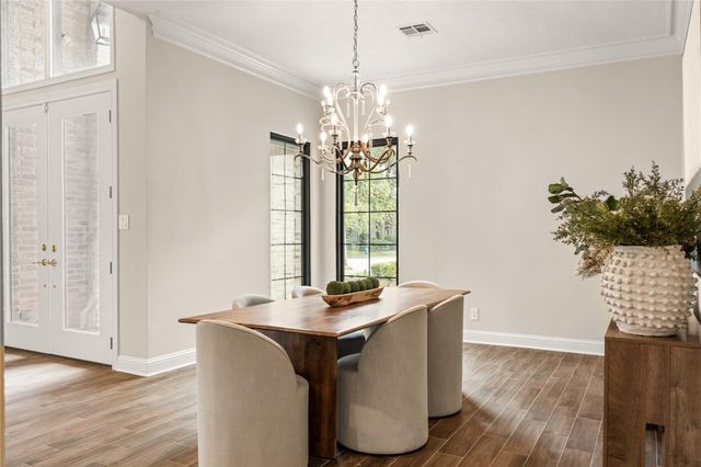 4719 Breezy Point Drive, Houston, TX 77345