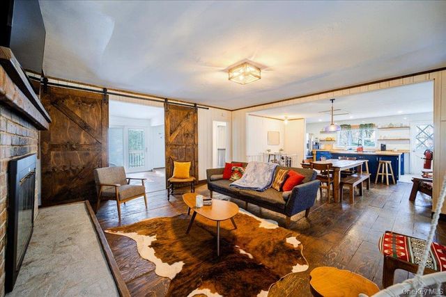 34 Overlook Road, Woodbourne, NY 12788