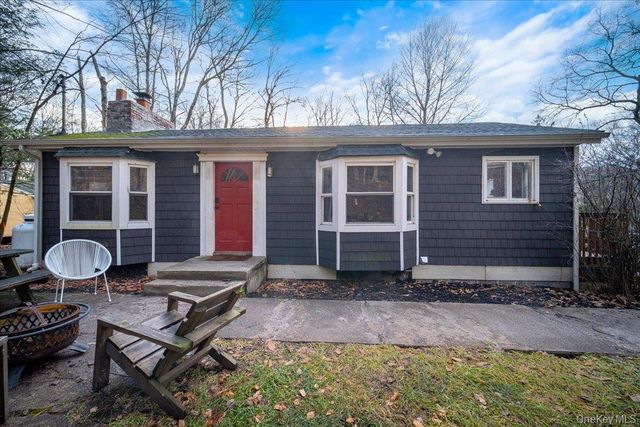 34 Overlook Road, Woodbourne, NY 12788