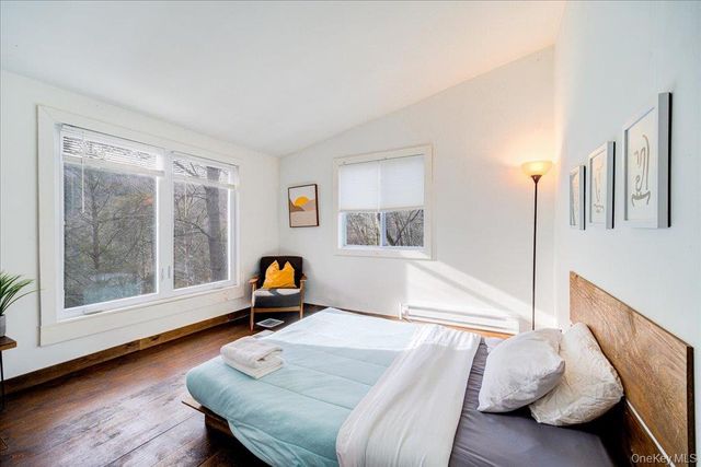 34 Overlook Road, Woodbourne, NY 12788