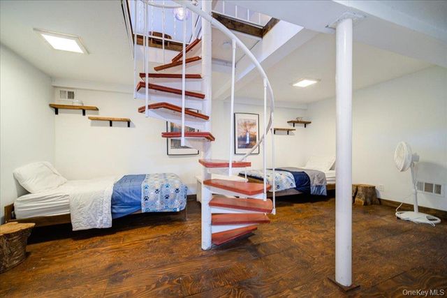 34 Overlook Road, Woodbourne, NY 12788