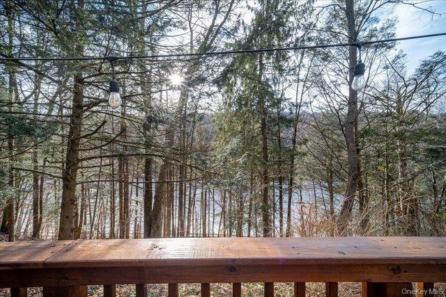 34 Overlook Road, Woodbourne, NY 12788