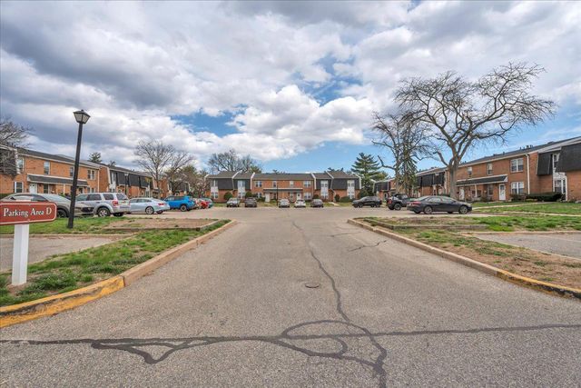 2057 HARBOUR DR, Palmyra, NJ 08065