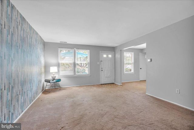 2057 HARBOUR DR, Palmyra, NJ 08065