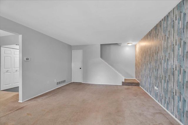 2057 HARBOUR DR, Palmyra, NJ 08065
