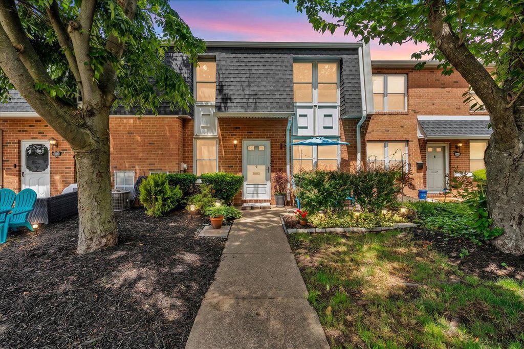 2057 HARBOUR DR, Palmyra, NJ 08065