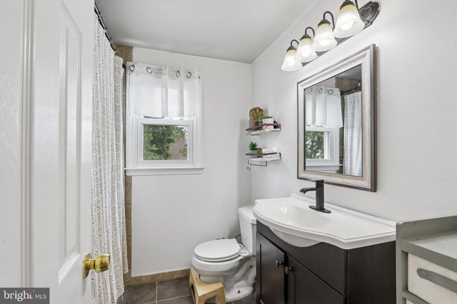 317 UNION AVE, Bellmawr, NJ 08031