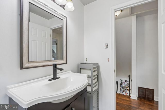 317 UNION AVE, Bellmawr, NJ 08031