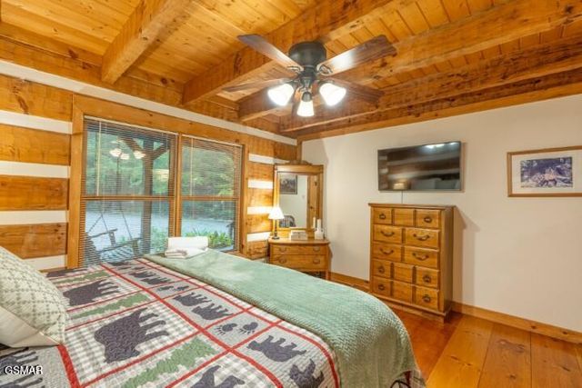 1114 Bear Paw Ridge Way, Sevierville, TN 37862