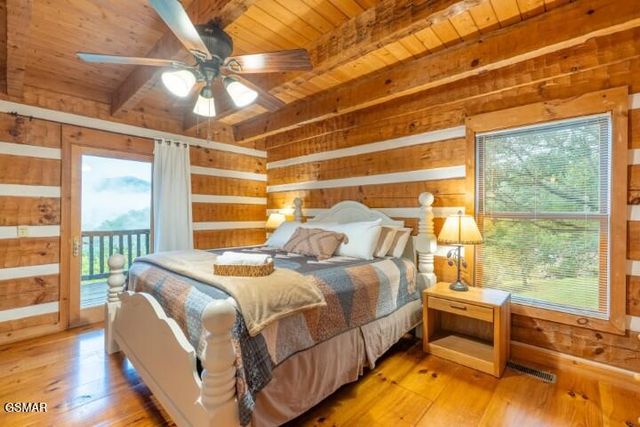 1114 Bear Paw Ridge Way, Sevierville, TN 37862