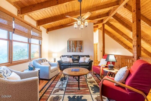 1114 Bear Paw Ridge Way, Sevierville, TN 37862