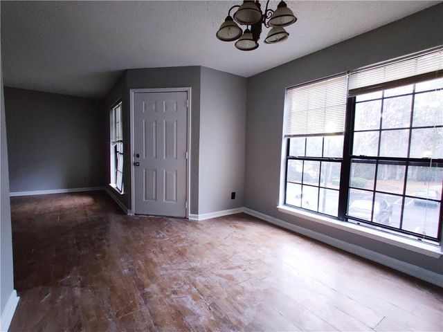 590 Windchase Lane, Stone Mountain, GA 30083
