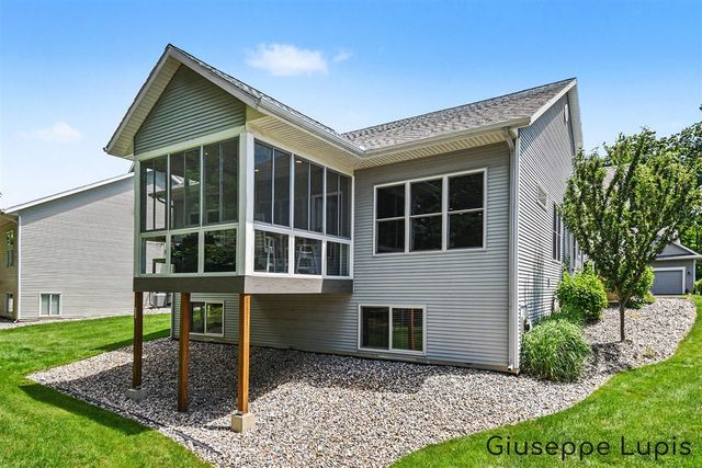 1023 Kensington Street 126, Grand Rapids, MI 49534