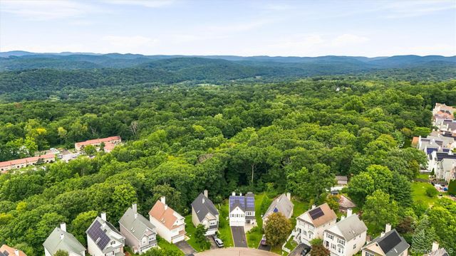 26 Scofield Court, Peekskill, NY 10566