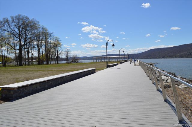 26 Scofield Court, Peekskill, NY 10566