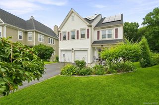 26 Scofield Court, Peekskill, NY 10566