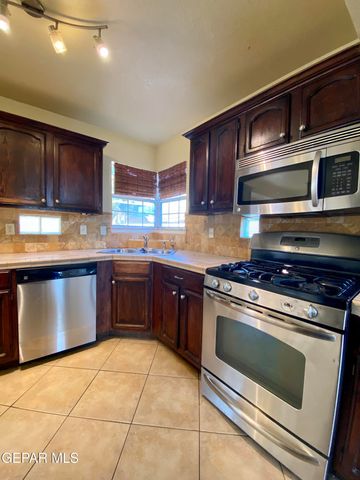 12521 CRYSTAL RIDGE Street, El Paso, TX 79938